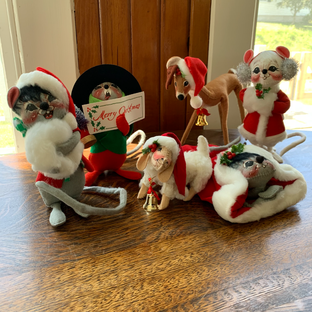 Annalee Christmas Doll Collection of Six