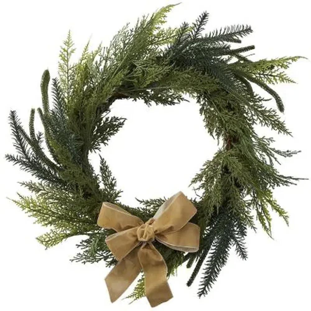 Lighted Golden Holiday 24" Wreath