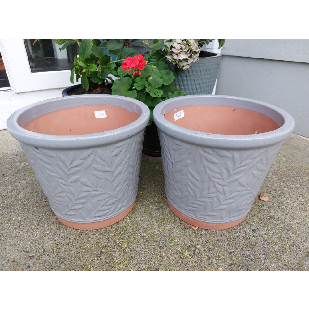 2 Ceramic Garden Pots donated by Buds Garden Centre, Bunratty