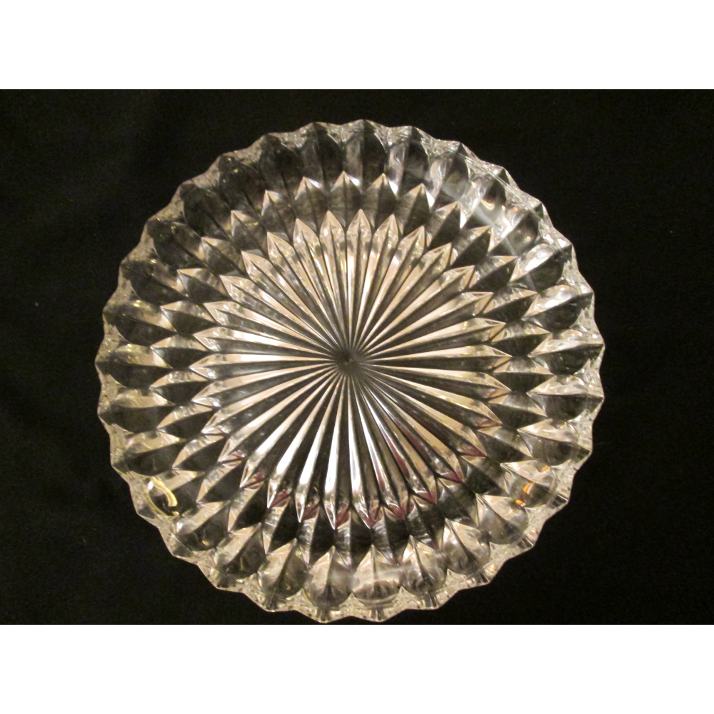 Crystal pinwheel bowl perfect for fruit and/or cheese for the holidays