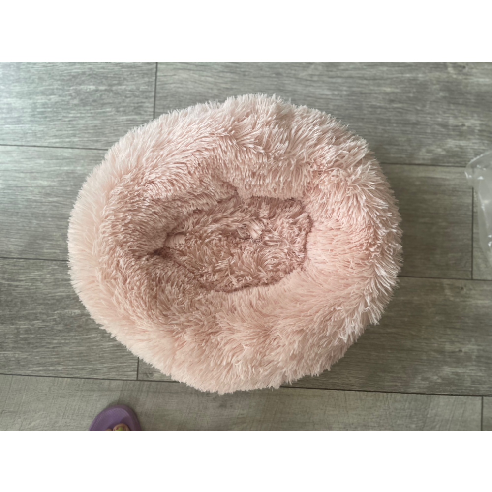 Pink Fluffy  Pet Bed  (Cats or small dogs_